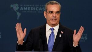 Le Gouvernement dominicain,