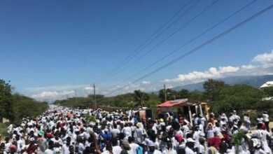 Des milliers de citoyens de Fonds-Parisien marchent pour dénoncer l'insécurité à Ganthier