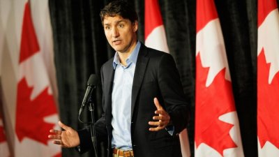 Canada - Emploi : Justin Trudeau limite l'accès des travailleurs étrangers temporaires aux secteurs essentiels