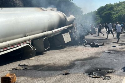 Explosion à Miragoâne : une vingtaine de morts et une trentaine de blessés Explosion à Miragoâne : une vingtaine de morts et une trentaine de blessés