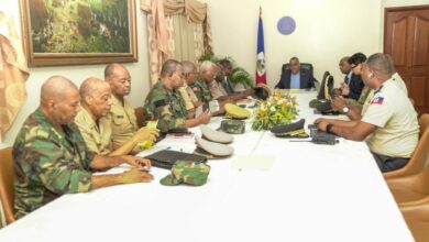 Réunion d'urgence : Le gouvernement haïtien redéploie ses forces pour contrer l'insécurité