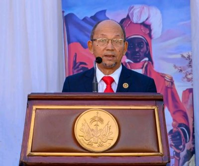 Leslie Voltaire réclame la restitution de la dette de l’indépendance