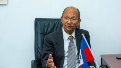 Leslie Voltaire annonce des actions contre les partis ayant fait alliance avec la coalition de gangs Viv ansanm