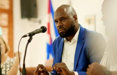 Kémi Séba annonce sa candidature à la présidence du Bénin