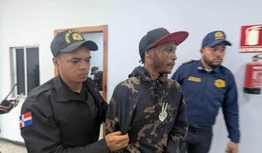 Un présumé chef de gang haïtien remis par la République Dominicaine à la PNH